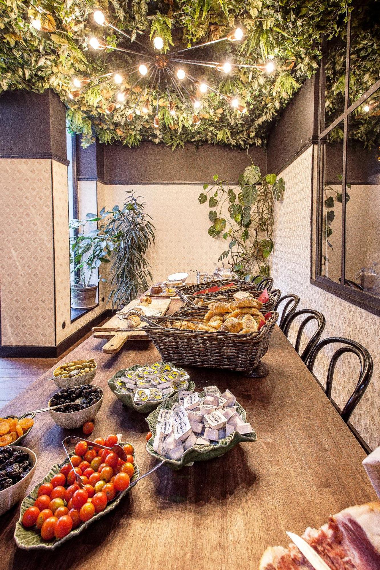 Latroupe Jardin Secret Saint-Gilles Exterior foto