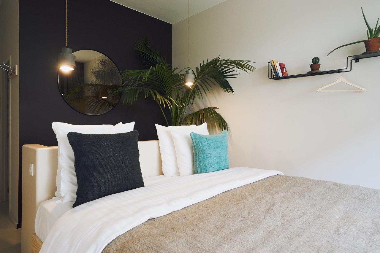 Latroupe Jardin Secret Saint-Gilles Exterior foto